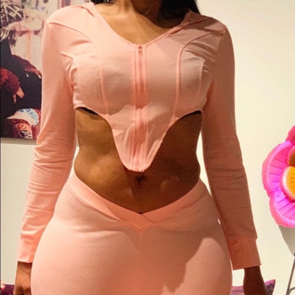 2 Piece Piece Set - image 1